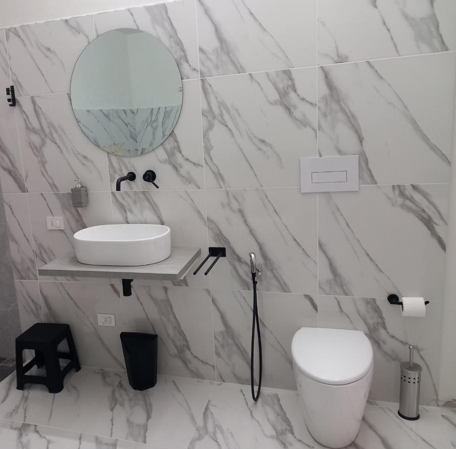 Jacuzzi Suite King Marsala Zewnętrze zdjęcie