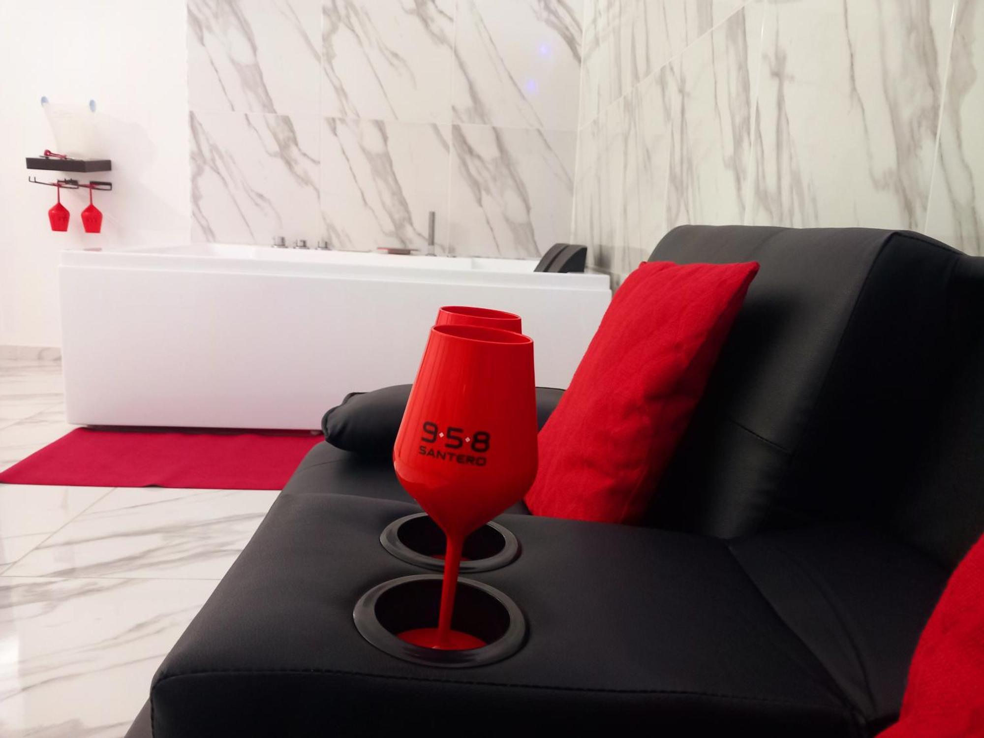 Jacuzzi Suite King Marsala Zewnętrze zdjęcie