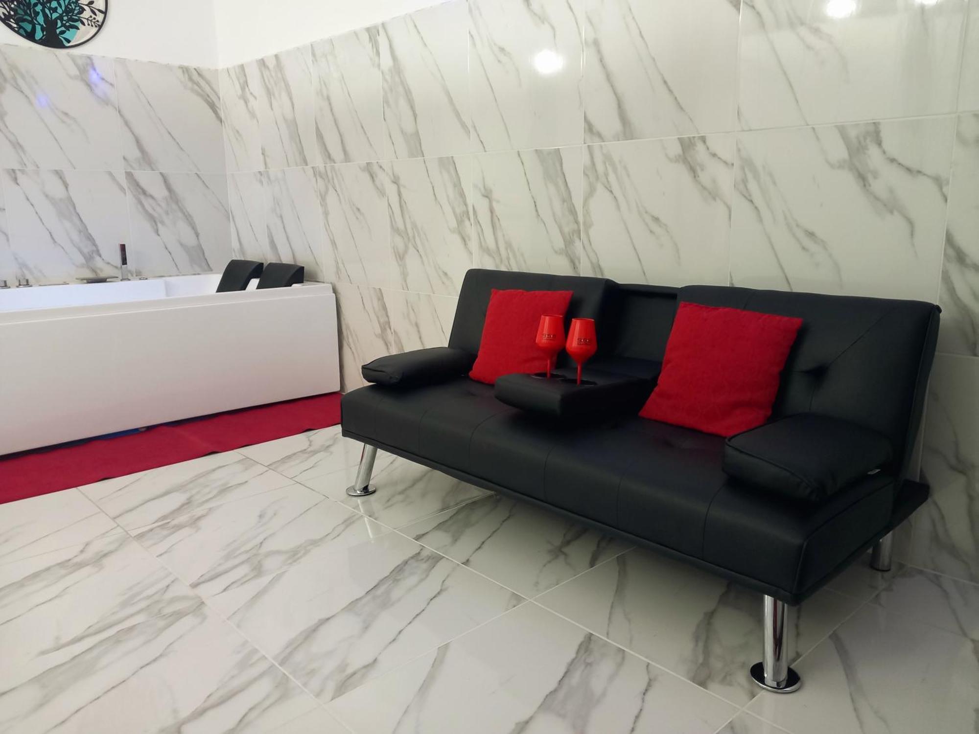 Jacuzzi Suite King Marsala Zewnętrze zdjęcie